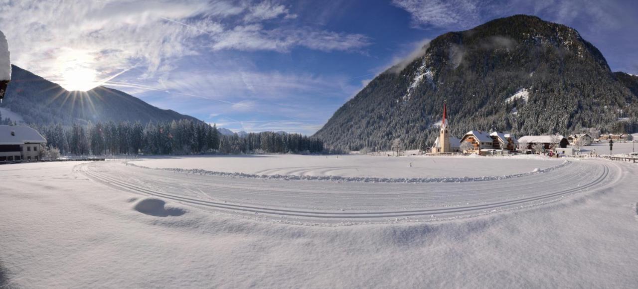 Hotel Messnerwirt Anterselva di Mezzo Extérieur photo