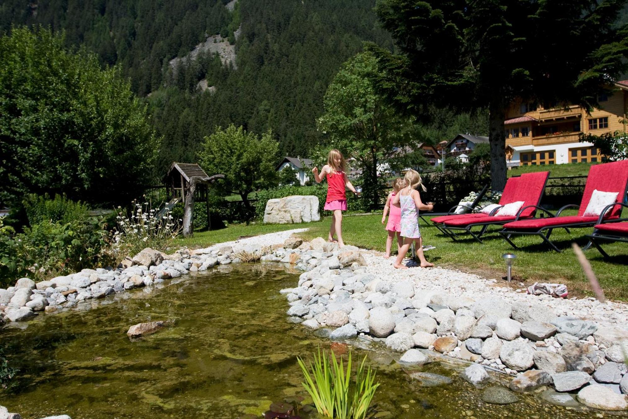 Hotel Messnerwirt Anterselva di Mezzo Extérieur photo